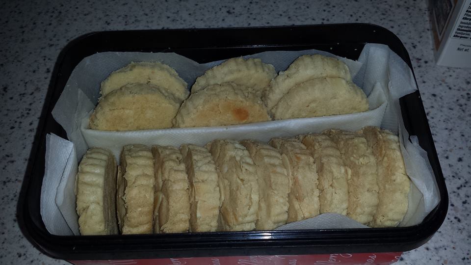 chinese almond biscuits